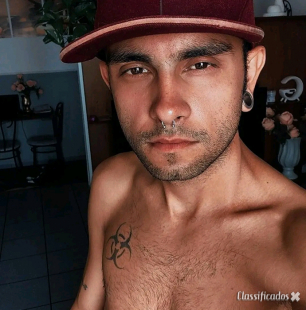 Acompanhante masculino